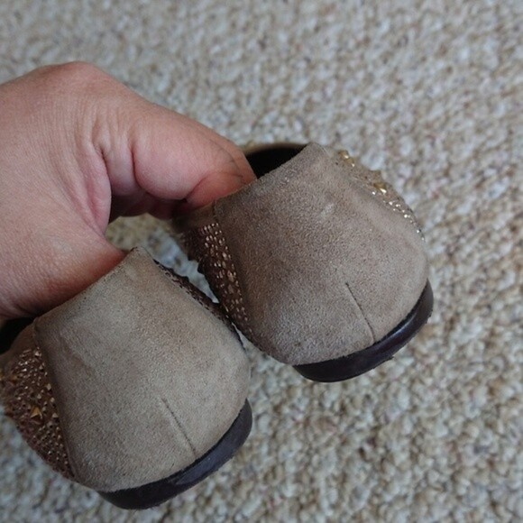 Stuart Weitzman Nubeads Suede Studded Flats size 7 - Picture 11 of 12